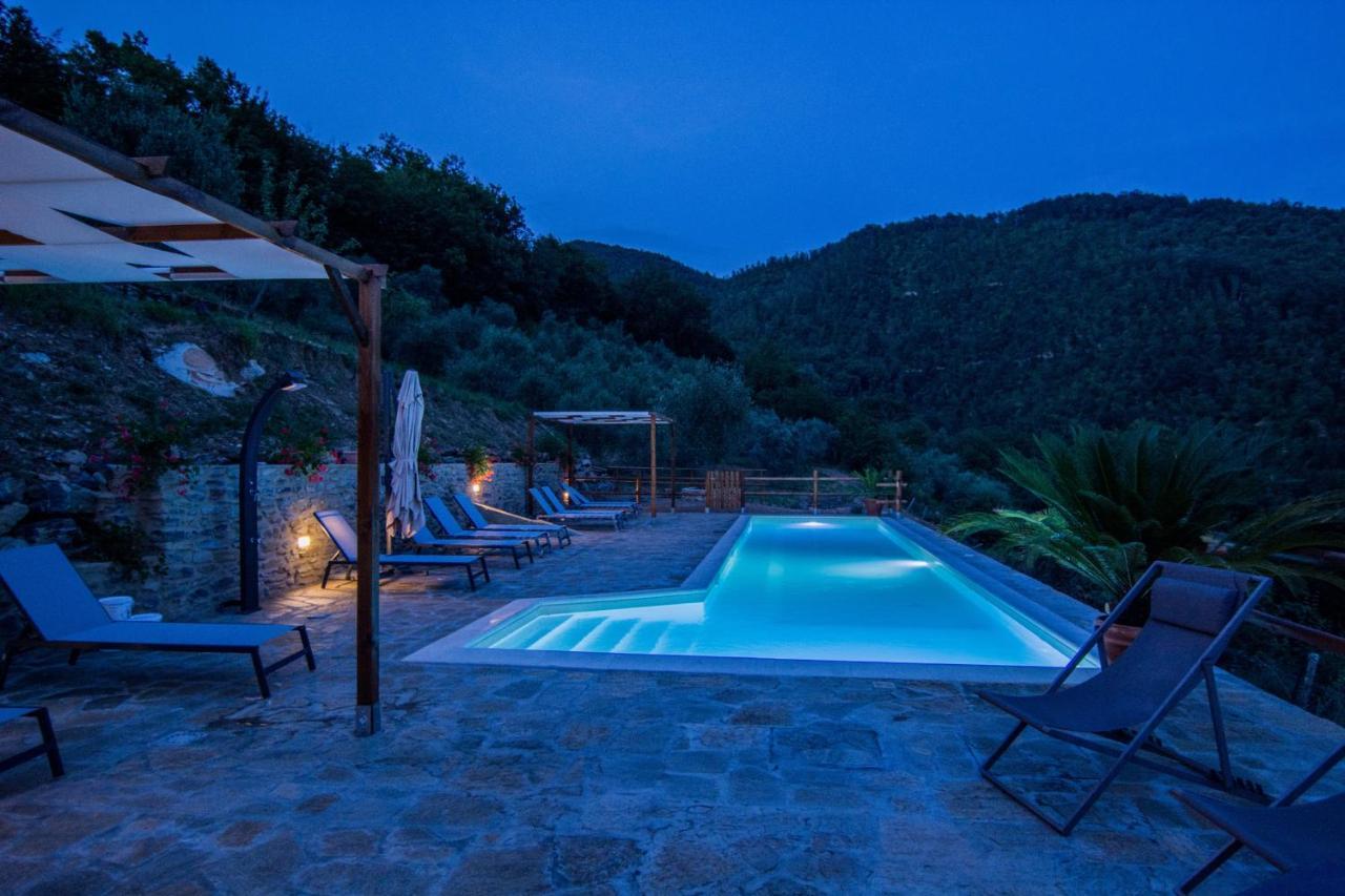Agriturismo Casa Turchetti Comano  Экстерьер фото