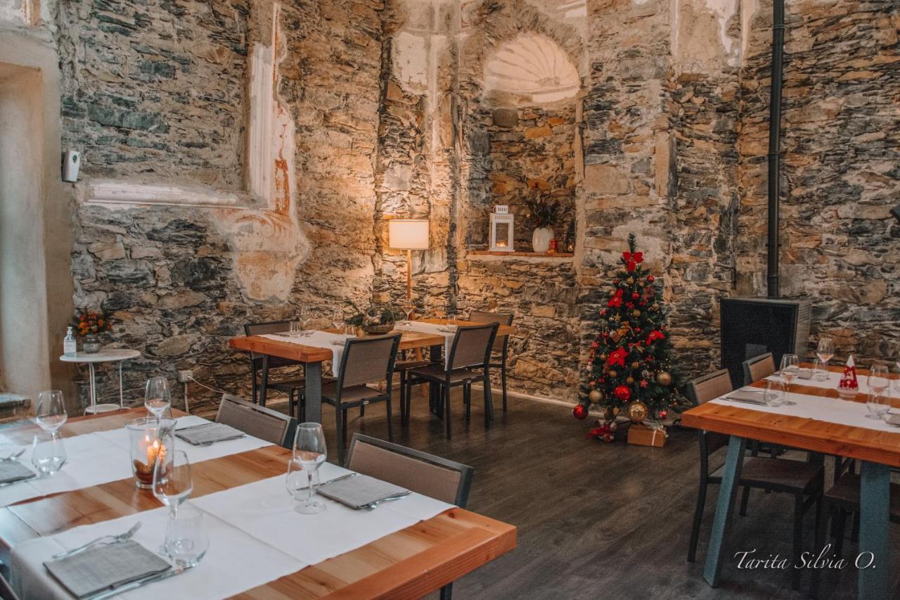 Agriturismo Casa Turchetti Comano  Экстерьер фото